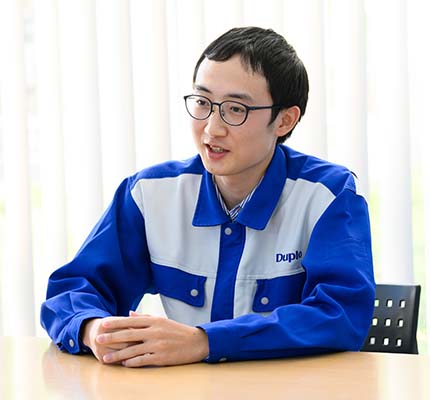 横のつながりの強さを感じる社内で、意欲的に成長を目指す